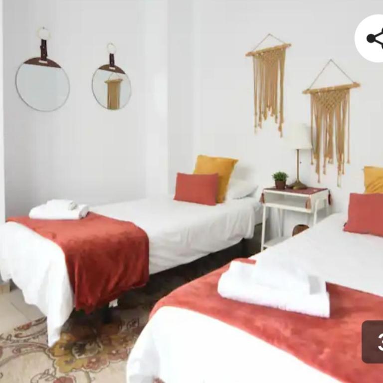Apartment near the beach -3Bed -2Bath -Wifi - Apartamento de 3 dormitorios - 3