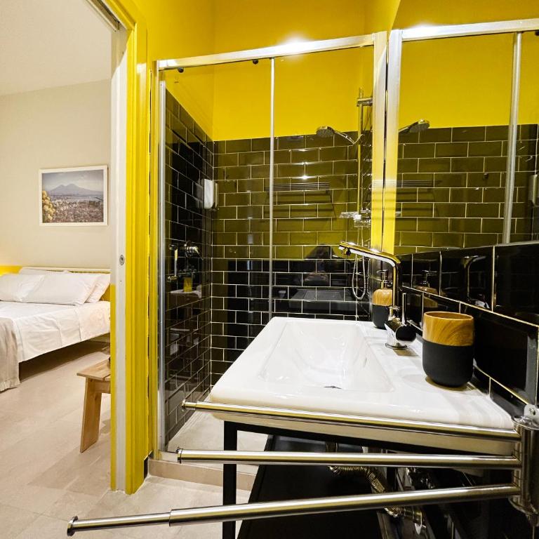 B&B Capriccio Napoli - Large Double Room - 1