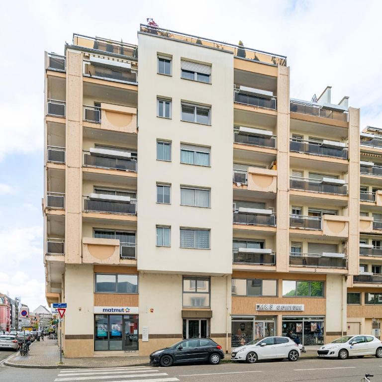 Le Saint Aloïse - Balcon, Vue à 10min du Centre - Apartamento - 9