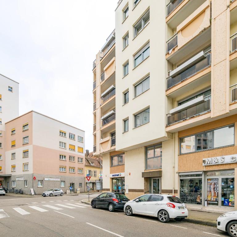 Le Saint Aloïse - Balcon, Vue à 10min du Centre - Apartamento - 13