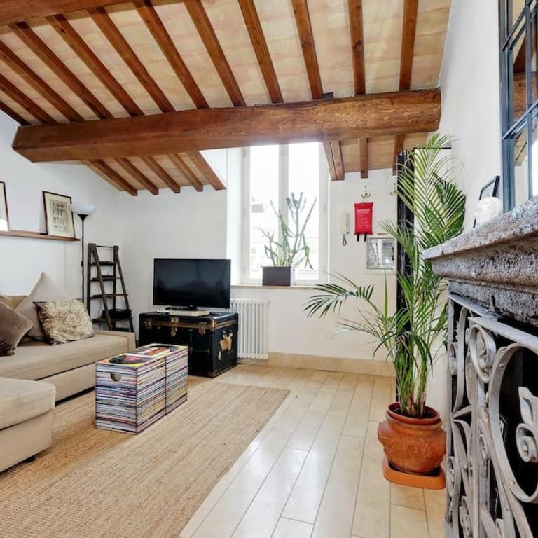 Pantheon Stylish Attic - Apartment - 4