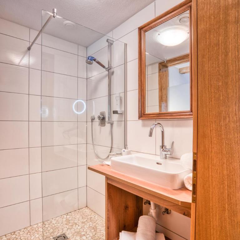 Apart Fortuna - Doppelzimmer mit Balkon - 15