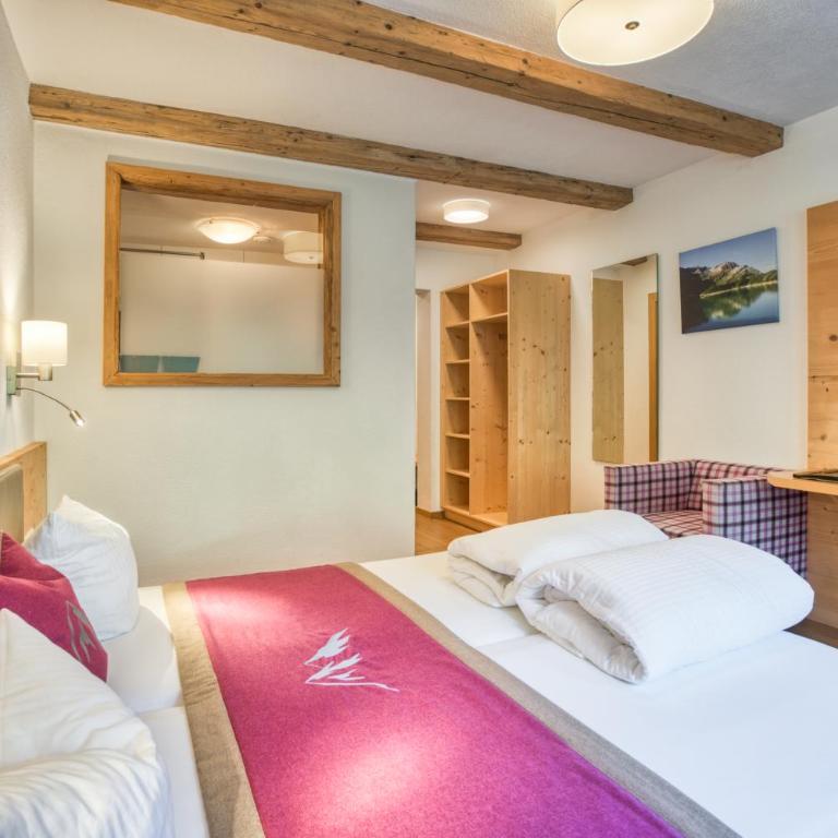 Apart Fortuna - Doppelzimmer mit Balkon - 17