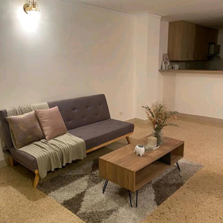 Habitacion laureles /conquistadores . - Apartamento de 1 dormitorio - 1