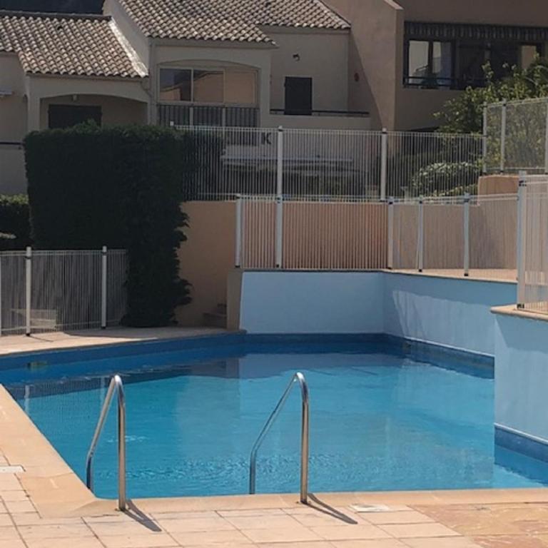 Appartement cosy dans une résidence avec piscine - Appartement 2 Chambres - 15