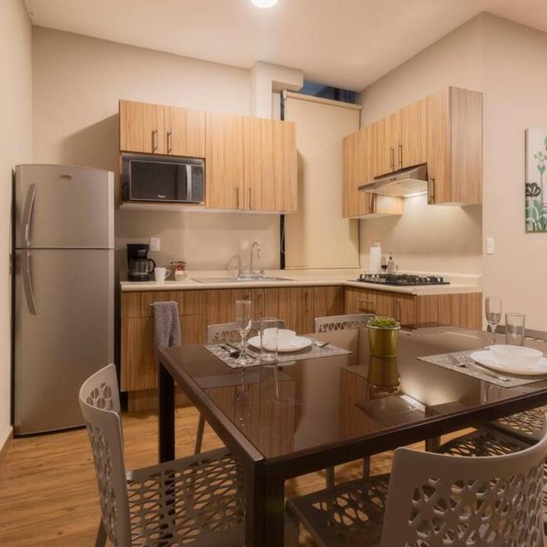 305 Dwntn Apt With AC and balconies fits 6 Rooftop - Apartamento - 9