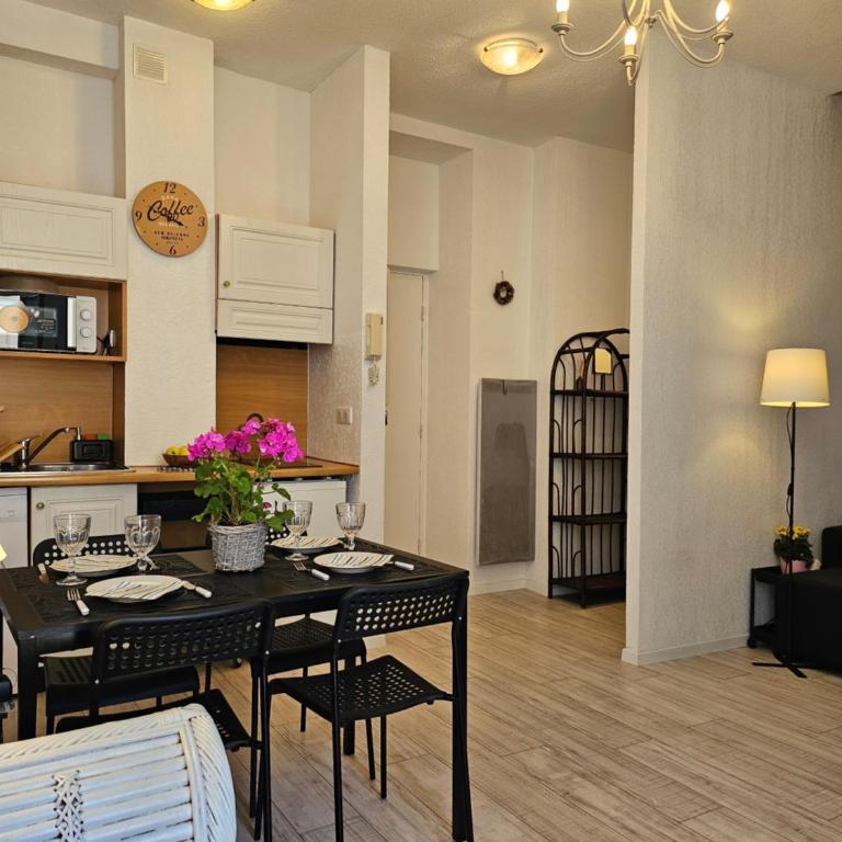 SUQUET - BEACH 100m & PALAIS DES FESTIVALS 600m - Appartement avec Terrasse - 7