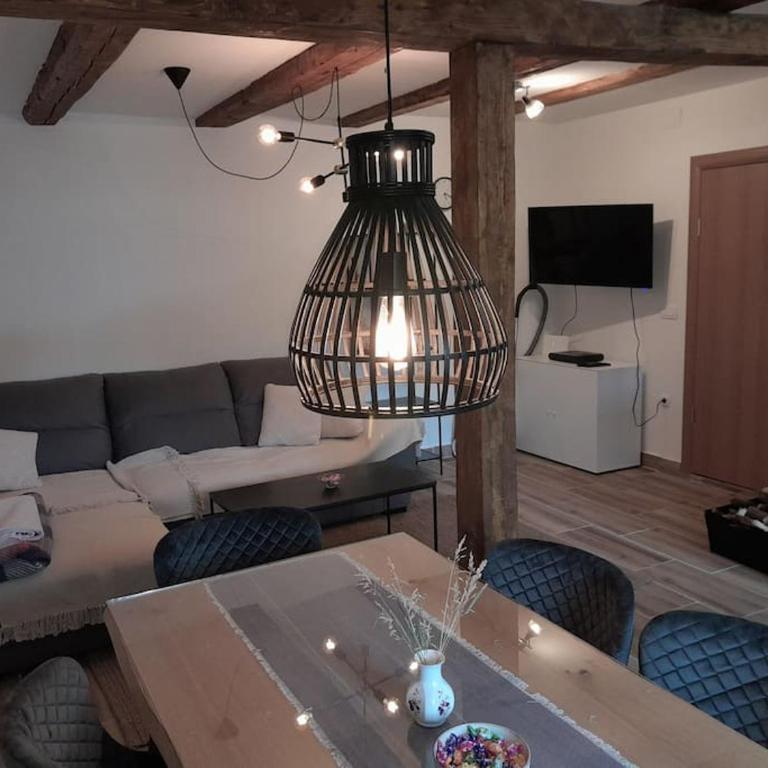 Golden Meadow - Three-Bedroom Villa - 15