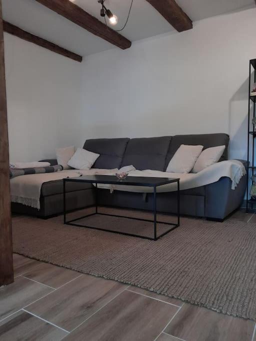 Golden Meadow - Three-Bedroom Villa - 14