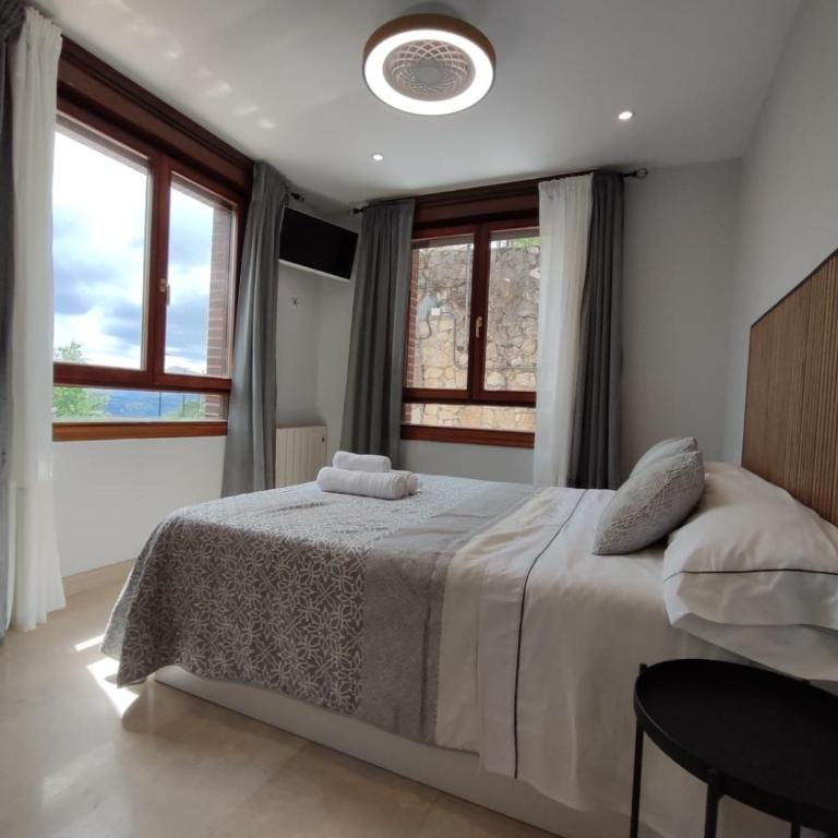 HABITACION CON HERMOSAS VISTAS A BILBAO - Habitación Doble con baño privado - 13