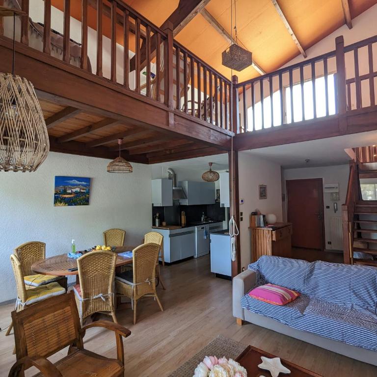 Duplex T5 avec Terrasse Panoramique à 150m de la Plage - Arcachon - FR-1-420-130 - Appartement - 12