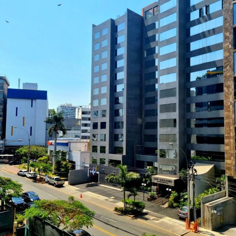 San Isidro Suites Basadre 1B403 - One-Bedroom Apartment - 8