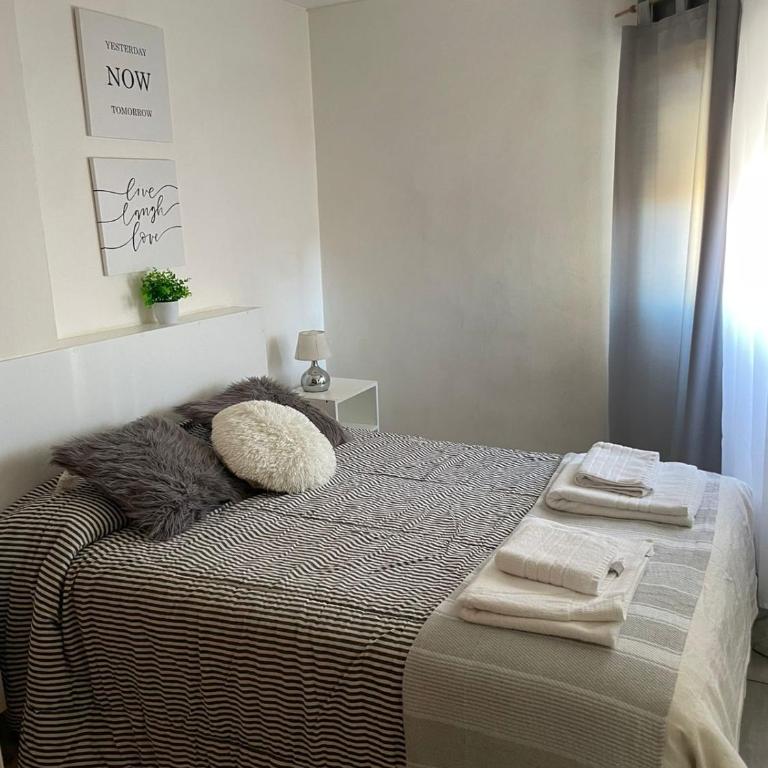 Departamento céntrico LA CAÑADA con BALCÓN a metros de la PEATONAL de la ciudad - Apartamento de 1 dormitorio - 4
