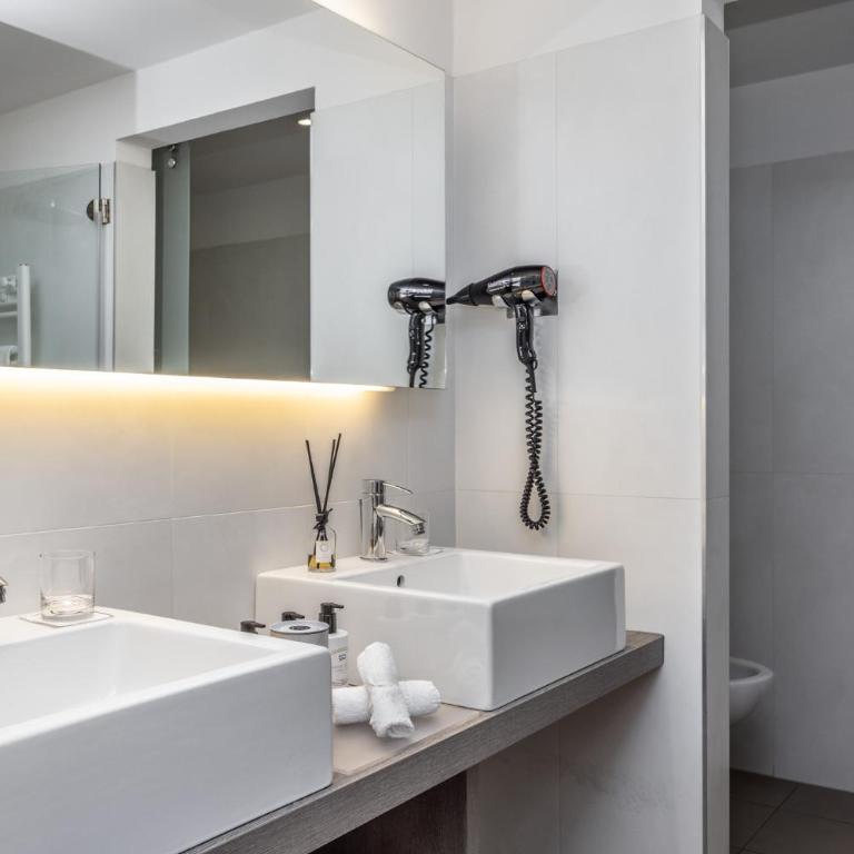 Alpenresort Belvedere - Junior Suite A mit Balkon und Seeblick - 4