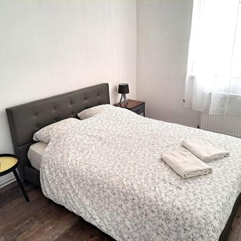 Suite Chanzy 69 - Two-Bedroom Apartment - 10