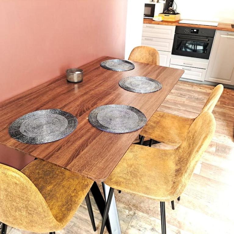 Suite Chanzy 69 - Two-Bedroom Apartment - 19