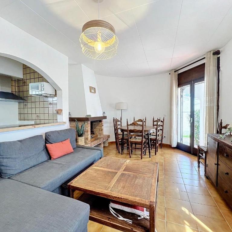 Requesens - Villa - 5