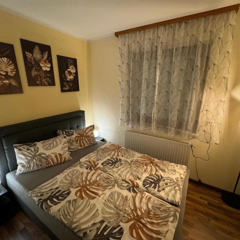Ferienwohnung Heim - Apartment mit 1 Schlafzimmer und Dusche - 23