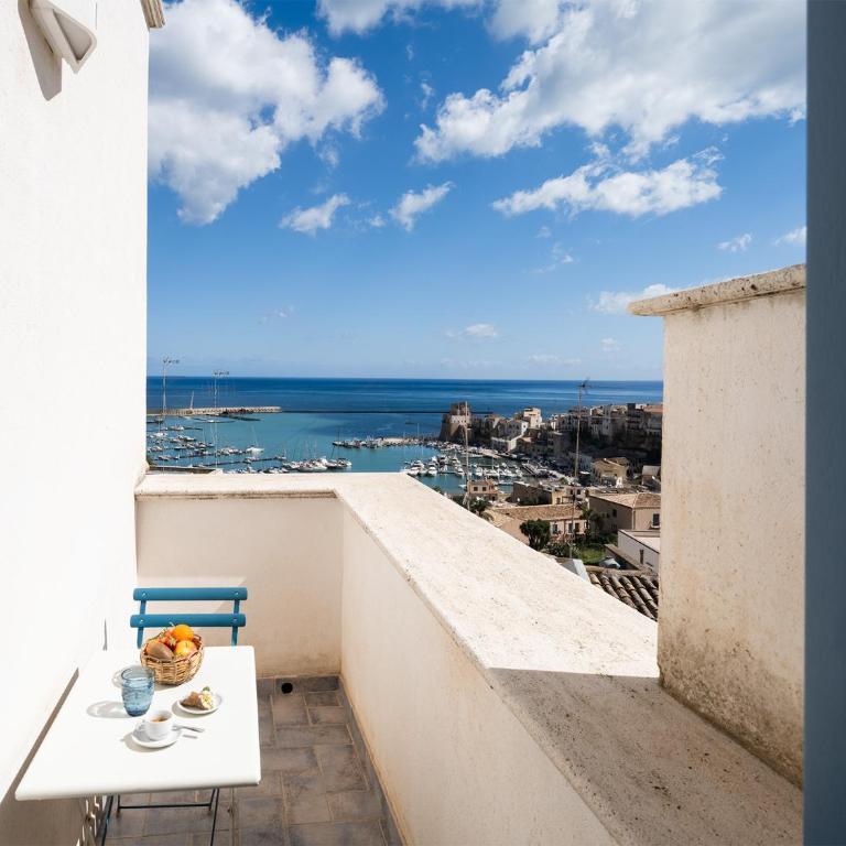 Tannur B&B - Superior Double Room with Terrace and Sea view - 6