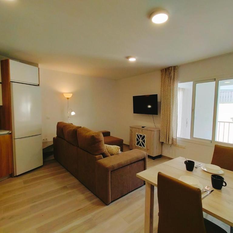 Nerja Sun Apartment Bronce A Centro - Apartamento de 1 dormitorio - 2