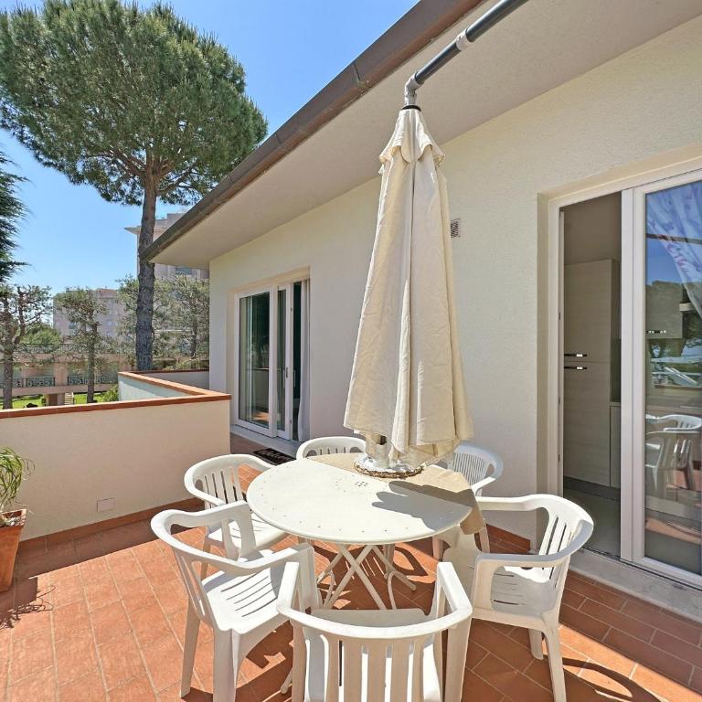 611 - Appartamento trilocale a Marcelli, ristrutturato, climatizzato e con posto auto interno - SPIAGGIA AL WHITE BEACH CLUB INCLUSA - Appartamento con 2 Camere da Letto - 2