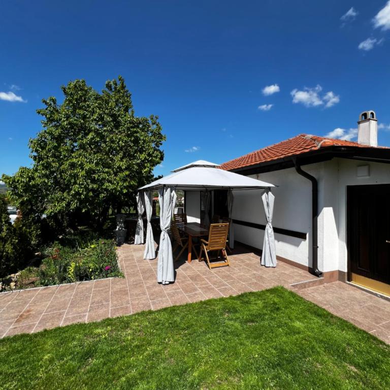 House Milovanovic - Vila sa 3 Spavaće Sobe - 80