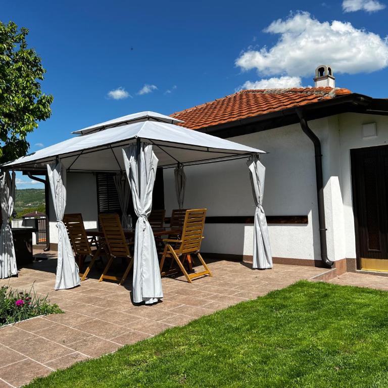 House Milovanovic - Vila sa 3 Spavaće Sobe - 81