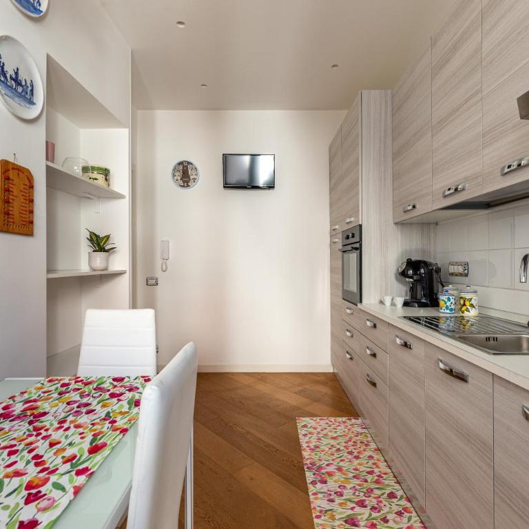 La Cassatella family home - Two-Bedroom House - 26