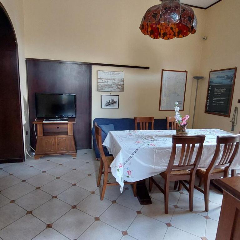 Ventottesima Vacanza + - Two-Bedroom House - 9