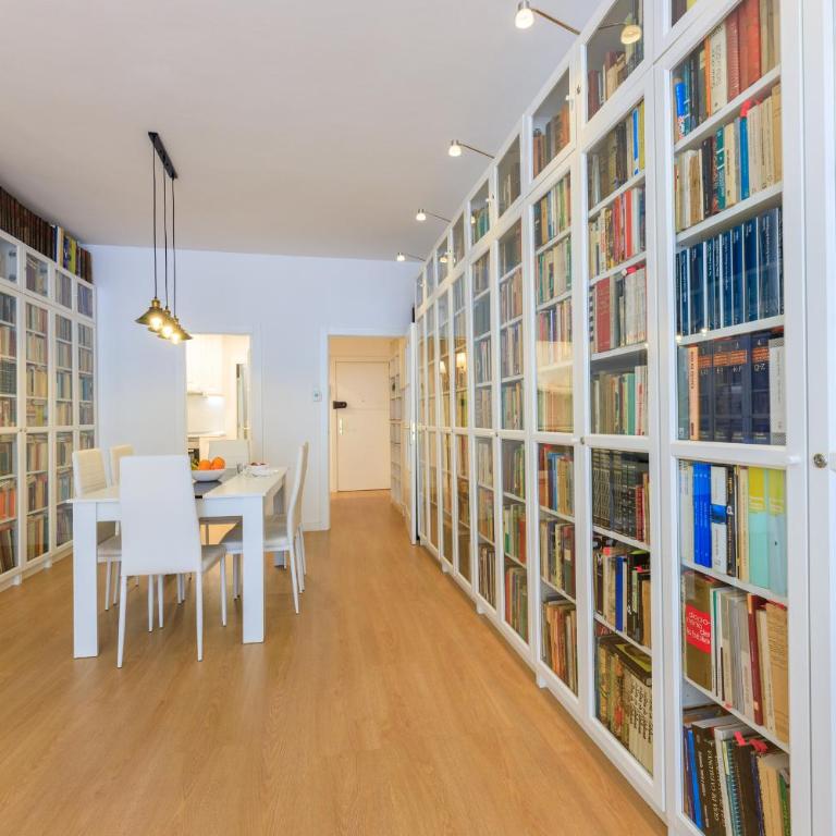 ApartEasy - Private terrace, 3 bedrooms, Eixample - Apartment with Terrace - 13