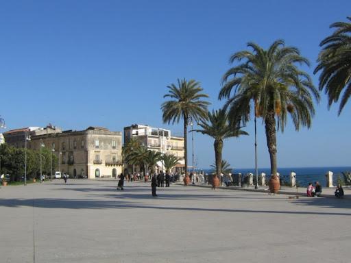 La Casa sulla Piazza - Two-Bedroom Apartment - 44