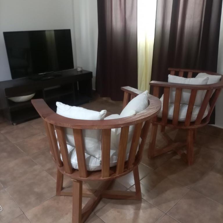 Aero - A 6 Cuadras de la estación Palomar- - Two-Bedroom Apartment - 1