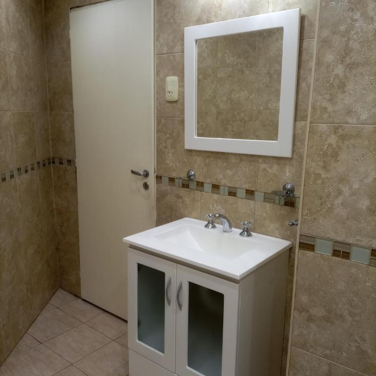 Aero - A 6 Cuadras de la estación Palomar- - Two-Bedroom Apartment - 10