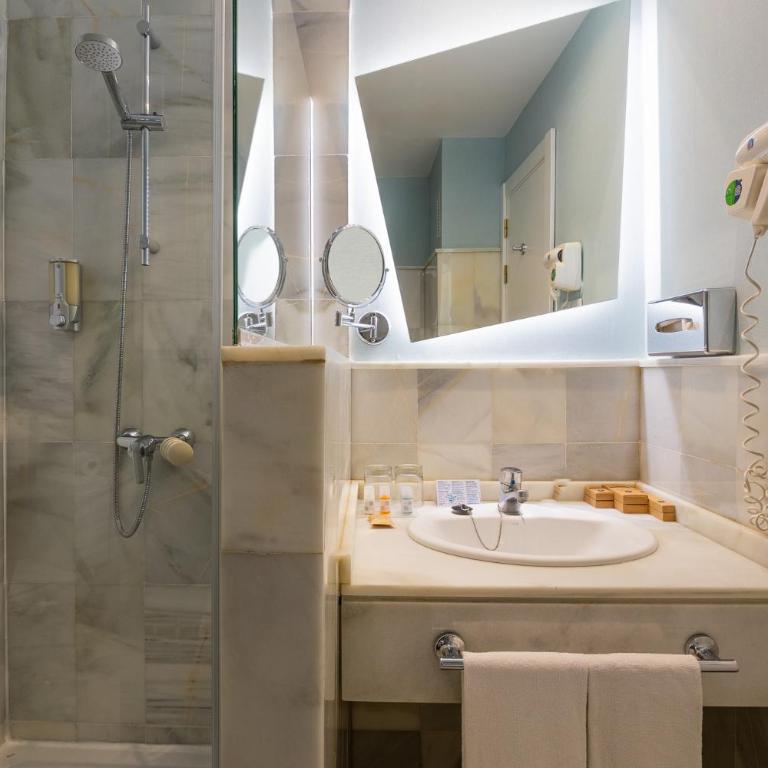 Atarazanas Málaga Boutique Hotel - Habitación Doble - 1 o 2 camas - 4