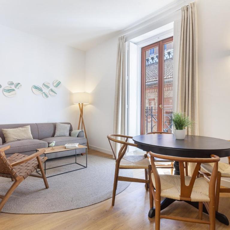 Bellas Artes en Madrid - Three-Bedroom 2 bathroom III - 1