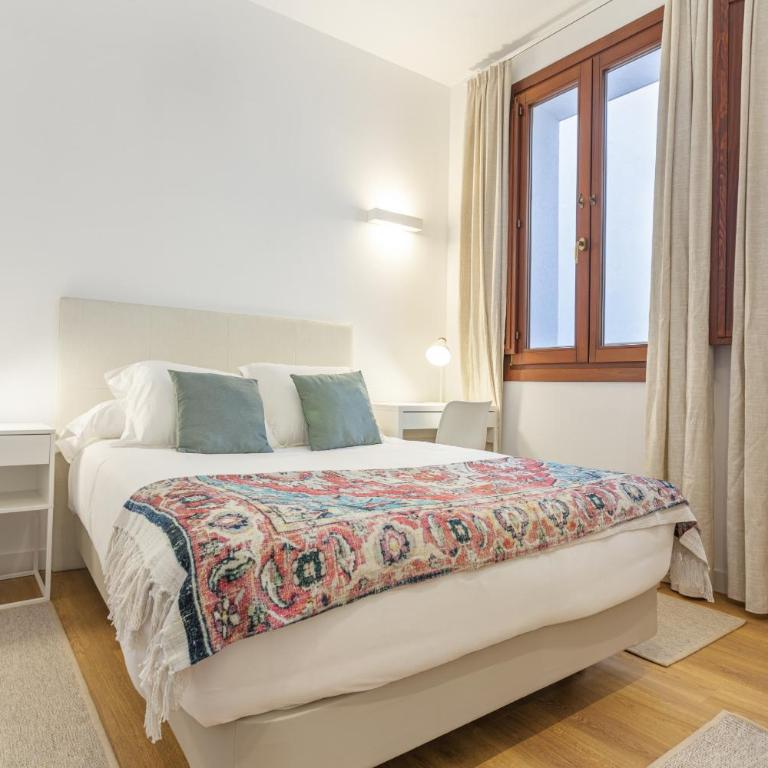 Bellas Artes en Madrid - Three-Bedroom 2 bathroom III - 11