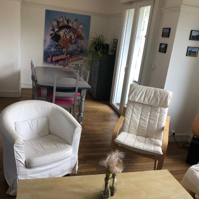 Dunkerque Malo Centre - 1km mer et plage - Two-Bedroom Apartment - 1