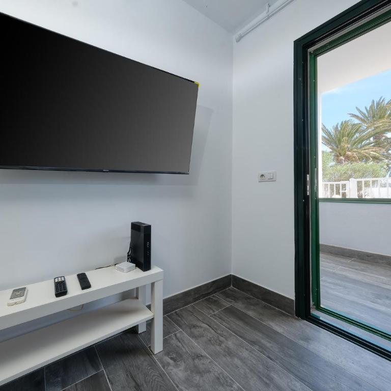 Casa Emilia - Pool and Close to the Beach By Lanzarote Vacation Homes - Casa con 1 dormitorio - 9
