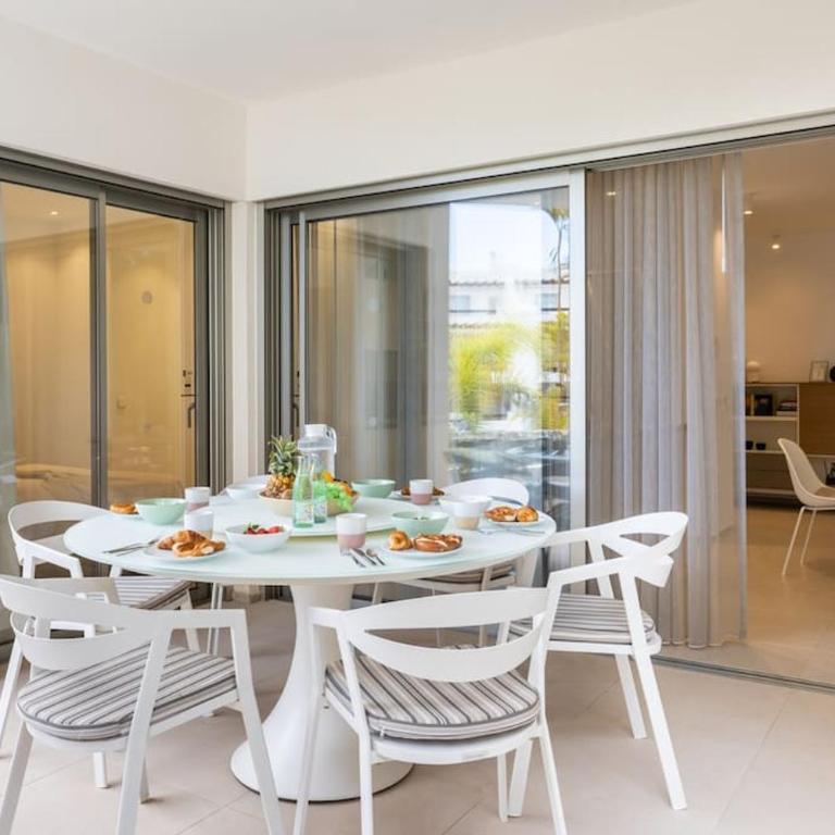 Garden Serenity Retreat And Workspace With Heated Pools And Gym - Apartamento de 2 dormitorios - 34