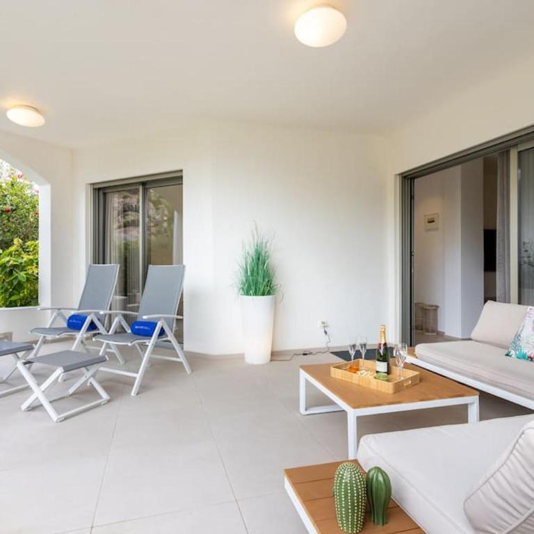 Garden Serenity Retreat And Workspace With Heated Pools And Gym - Apartamento de 2 dormitorios - 31