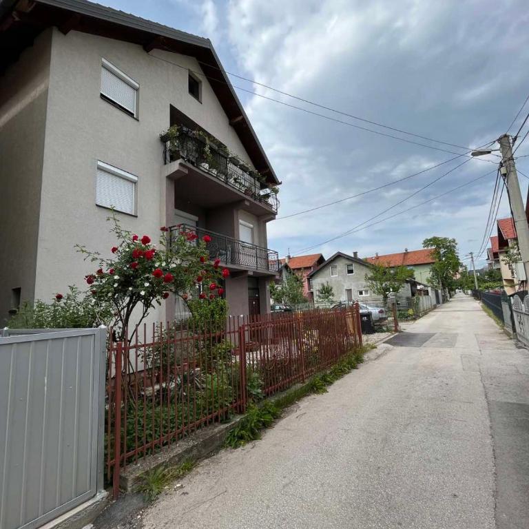 Lotus Ode - One-Bedroom Apartment - 1