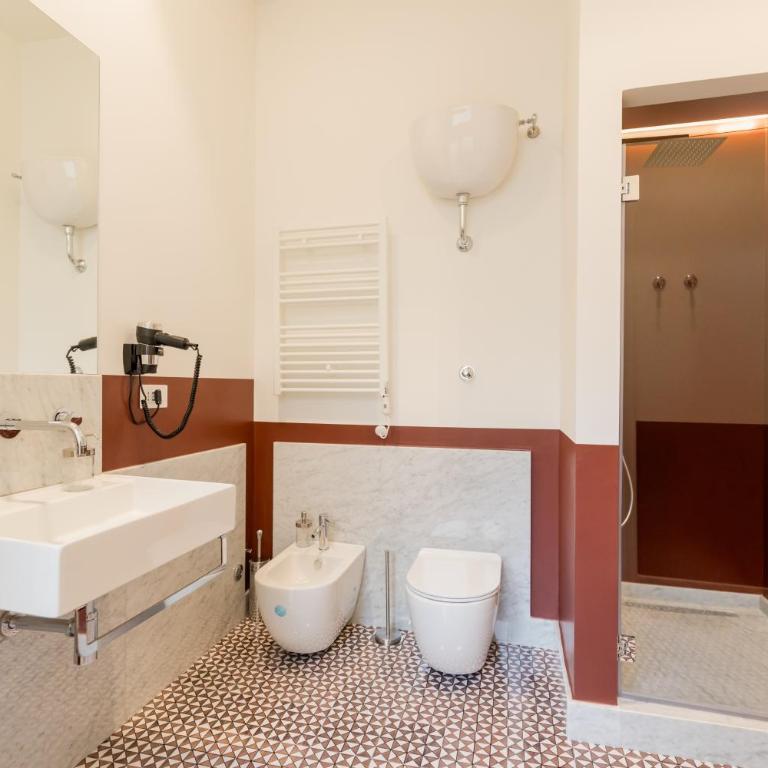 Piazza San Domenico Luxury Suites - Deluxe Double Room with Balcony - 11