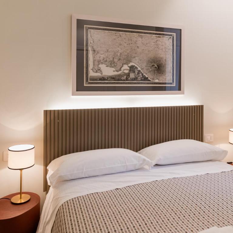 Piazza San Domenico Luxury Suites - Deluxe Double Room with Balcony - 14