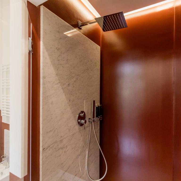 Piazza San Domenico Luxury Suites - Deluxe Double Room with Balcony - 19
