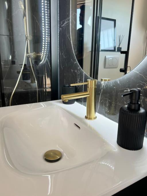 Studio Menton vue mer proche plage et gare - Appartamento con 1 Camera da Letto - 22
