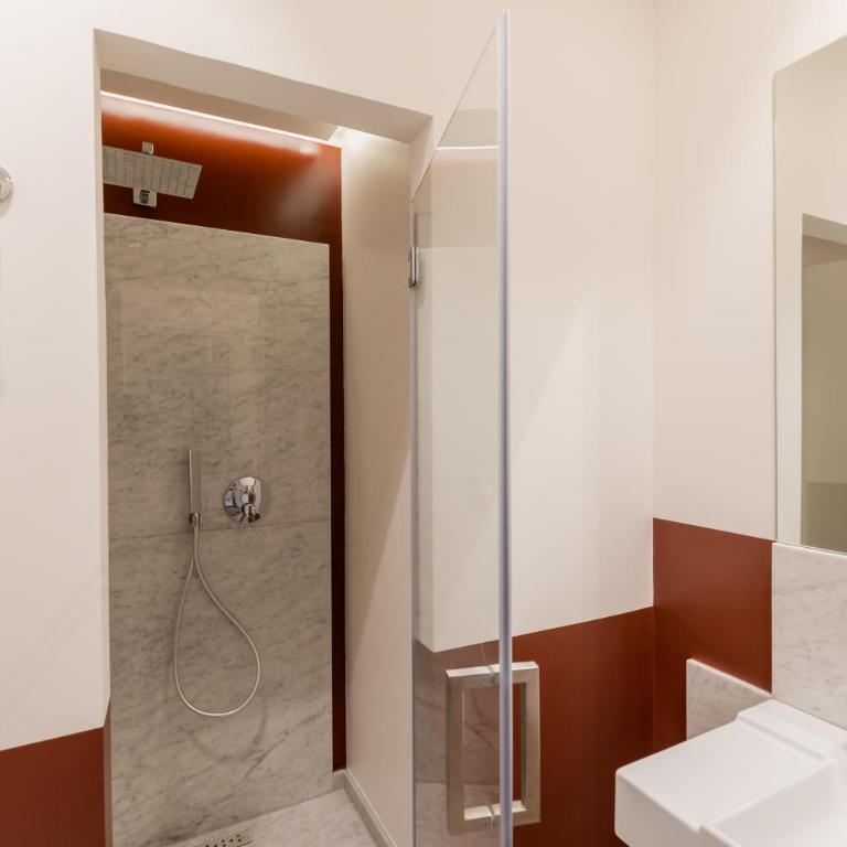 Piazza San Domenico Luxury Suites - Deluxe Double Room with Balcony - 21