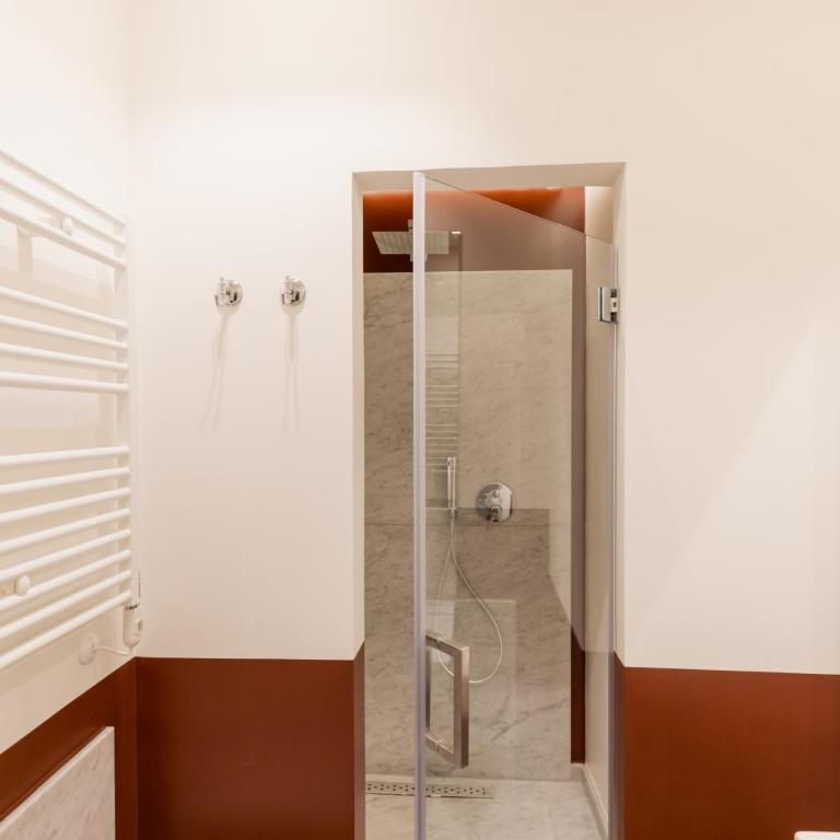 Piazza San Domenico Luxury Suites - Deluxe Double Room with Balcony - 14