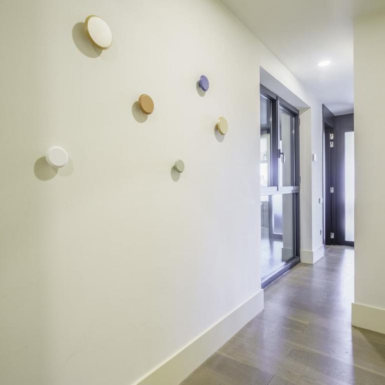 Ola Living Paseo de Gracia - Three-Bedroom Apartment - 24