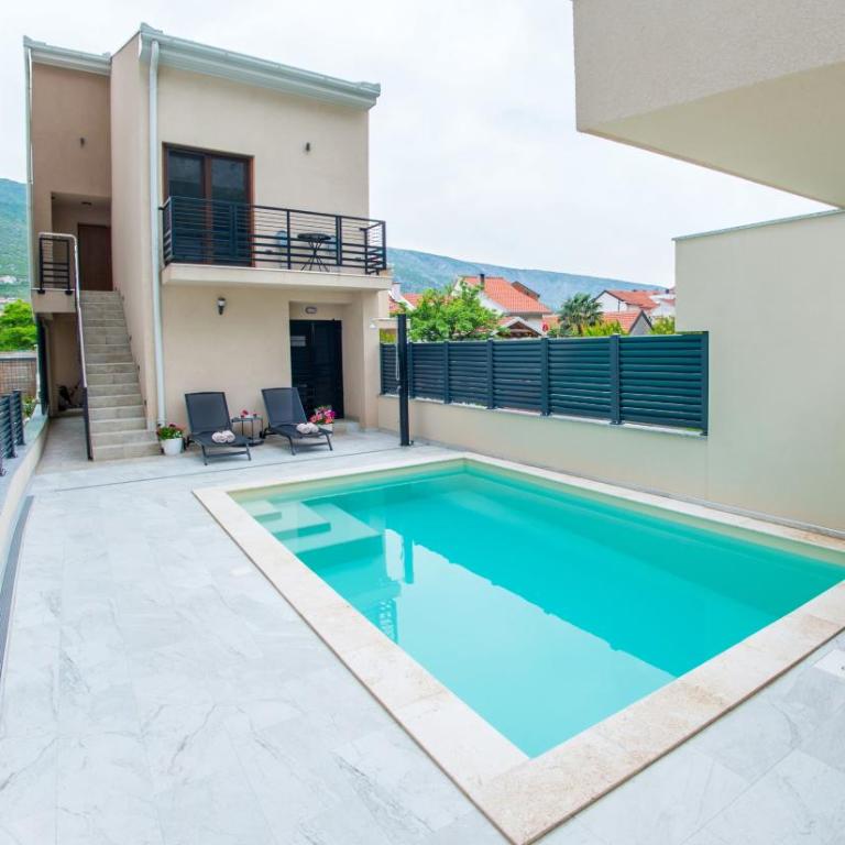 Apartments Gallery M and A - with pool - Apartment - Split Level - 2