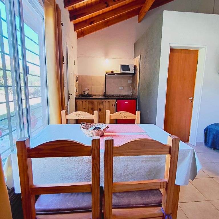 San Luis Aparts - Apartment with Mountain View - 11